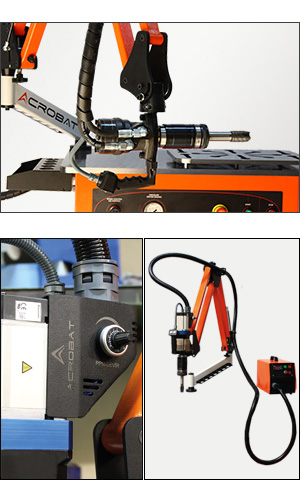 Bras de taraudage et moteur hydraulique position verticale